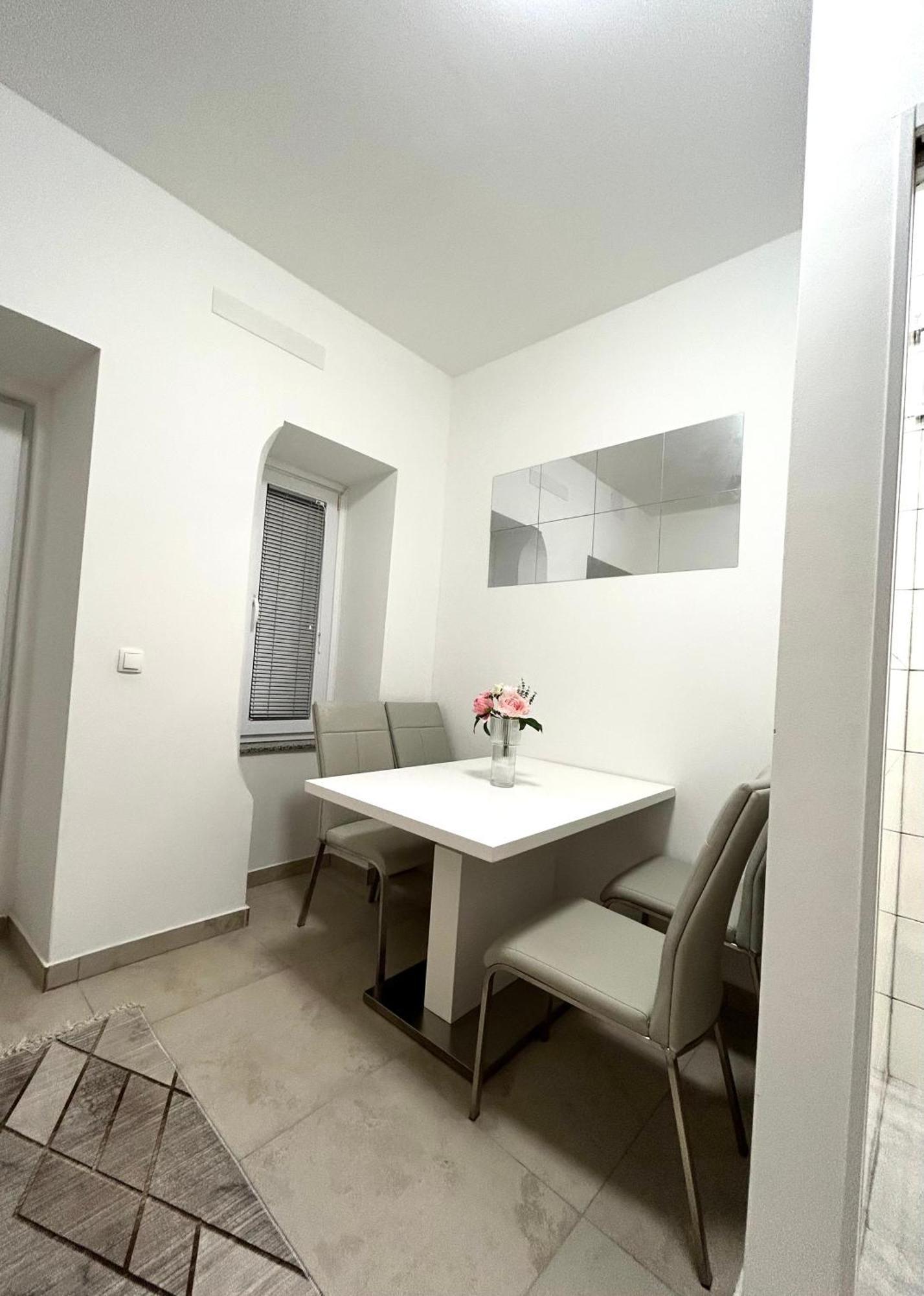 Grajski Kamen Apartment Maribor Ngoại thất bức ảnh
